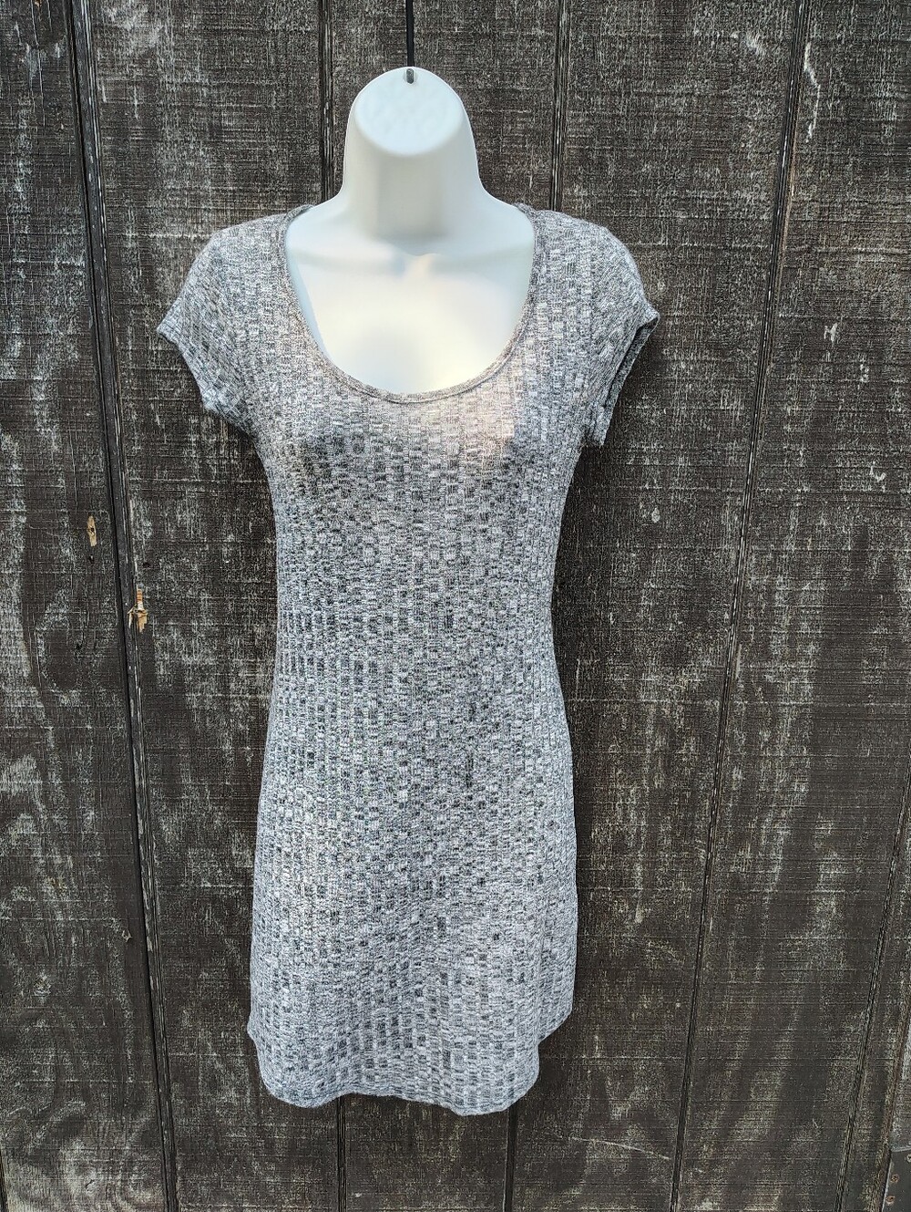 Heather Gray Knit Scoop Neck Short Sleeve Dress